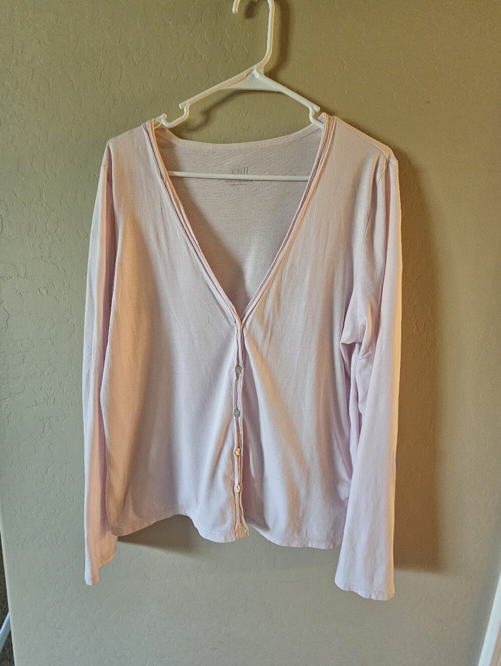 J Jill Light Pink V-Neck Button Down Top